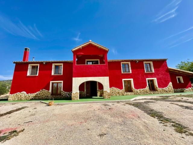 Casa en venta en Onil Alicante