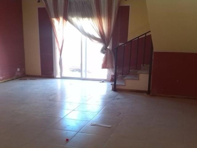 Casa en venta en Ontígola, Calle carrera