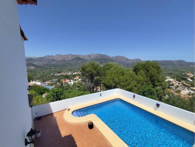 Casa en Venta en Orba