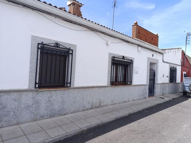 Casa en venta en Orgaz. oferta de casa de pueblo con para empezar a vivir. Casas.
