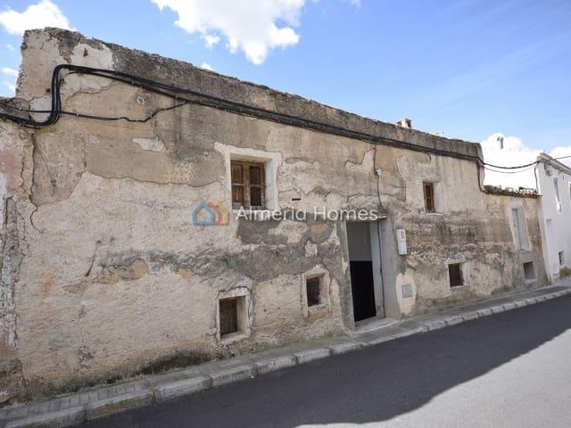 Casa en venta en Oria, Almería