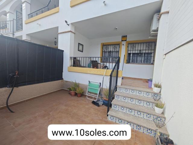 Casa en venta en Orihuela, Molins Campanete San Bartolomé. Bungalow en planta baja venta en Orihuela Pedanías con piscina comunitaria. Casas.