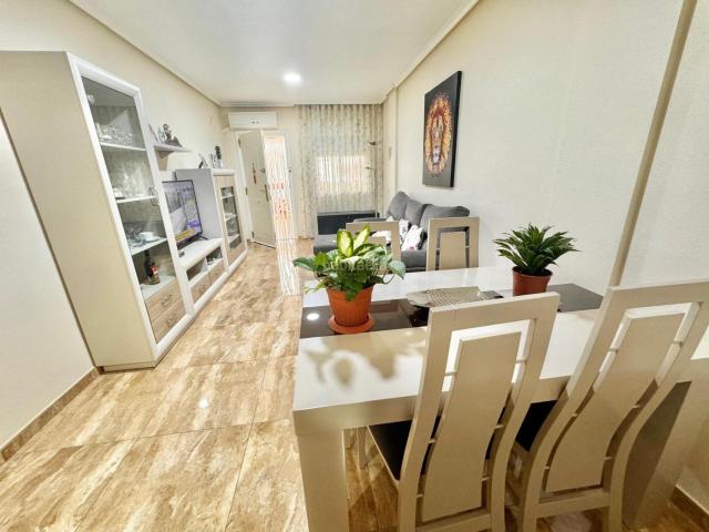 Casa en venta en Orihuela, Montepinar La Aparecida Raiguero. ESTUPENDO BUNGALOW EN LA APARECIDA, SEMINUEVO, AMUEBLADO, PISCINA COMUNITARIA,DOS GARAJESVISITELO!. Casas.
