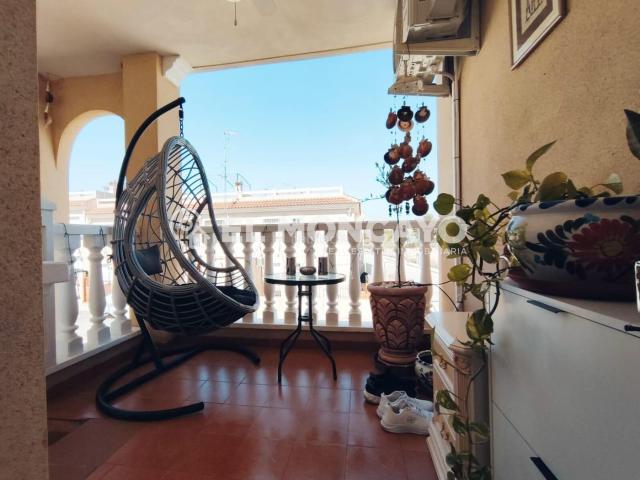 Casa en venta en Orihuela, Montepinar La Aparecida Raiguero. Fantástico bungalow planta alta con solárium en Orihuela, Alicante. Casas.