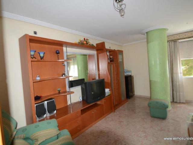Casa en venta en Orihuela, Montepinar La Aparecida Raiguero. GRAN OPORTUNIDAD DE VIVIENDAS ! Dos viviendas en planta alta y almacén en planta baja en Orihuela, zona de Puertas de Murcia. Casas.