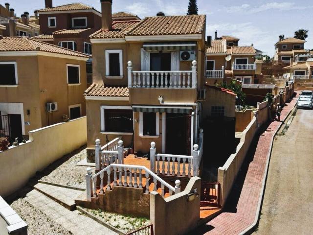 Casa en venta en Orihuela Alicante