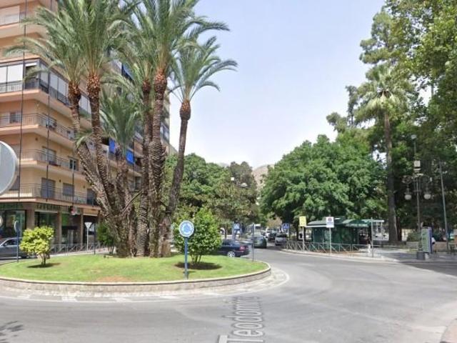 Casa en venta en Orihuela, Centro