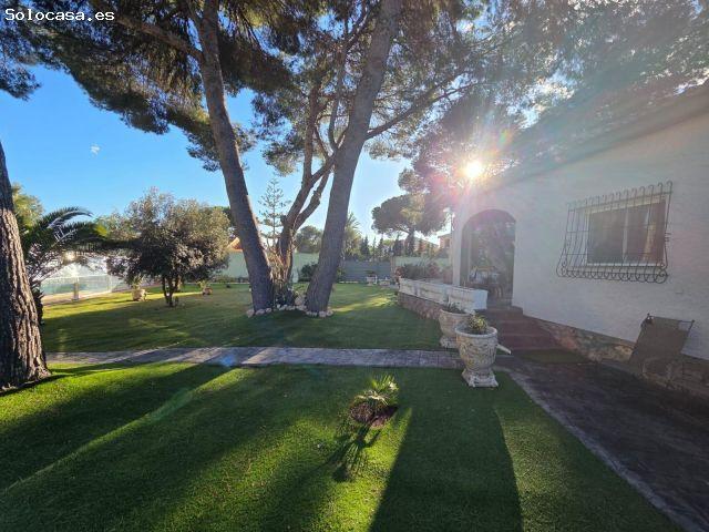 Casa en Venta en Orihuela Costa, Alicante