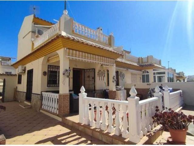 Casa en Venta en Orihuela Costa, Alicante