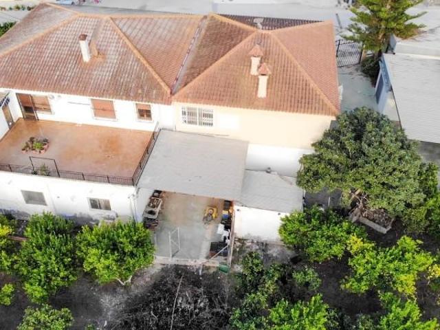 Casa en venta en Orihuela, Desamparados