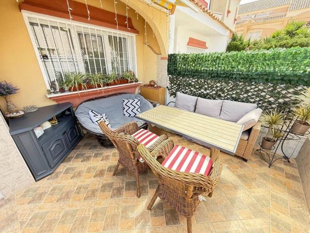 Casa en venta en Orihuela, La Florida. Corner house with sea views Florida Orihuela Costa. Casas.