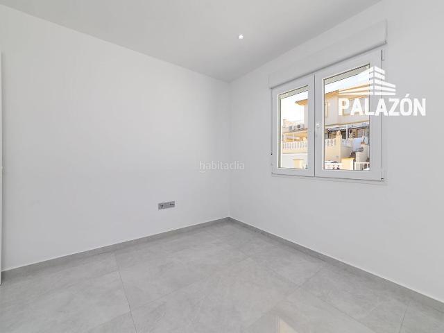 Casa en venta en Orihuela, La Florida. Casa adosada en venta en Playa Flamenca Orihuela Costa Alicante. Casas.