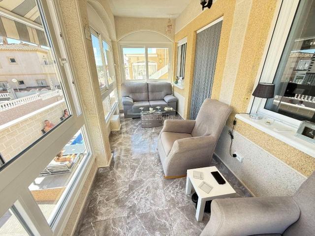 Casa en venta en Orihuela, La Florida. CASA INDEPENDIENTE TOTALMENTE REFORMADA CON PISCINA PRIVADA, GARAJE Y DISTRIBUCIÓN FLEXIBLE ORIHUELA. Casas.