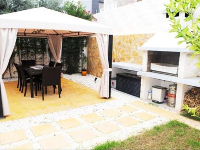 Casa en venta en Orihuela, La Regia. Casas.