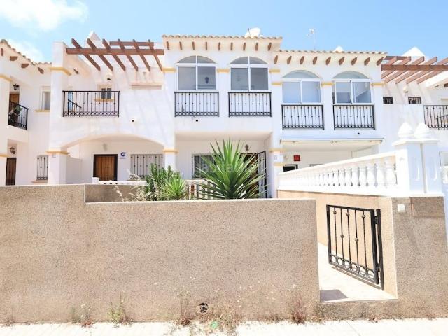 Casa en venta en Orihuela, Los Balcones y los Altos. La Ciñuelica Duplex 2 dormitorios. Casas.