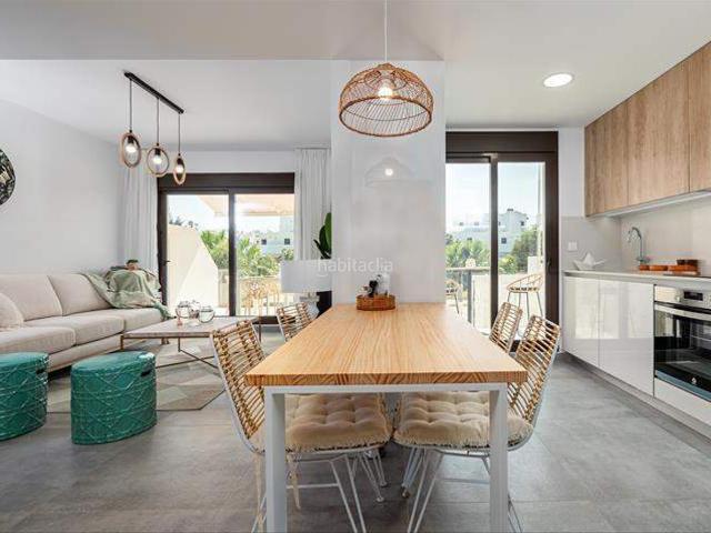 Casa en venta en Orihuela, Villamartín Las Filipinas. Casas.