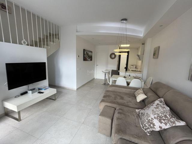 Casa en venta en Orihuela, Villamartín Las Filipinas. Casas.