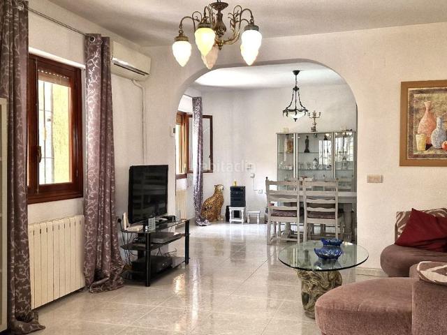 Casa en venta en Orihuela, Villamartín Las Filipinas. Casas.