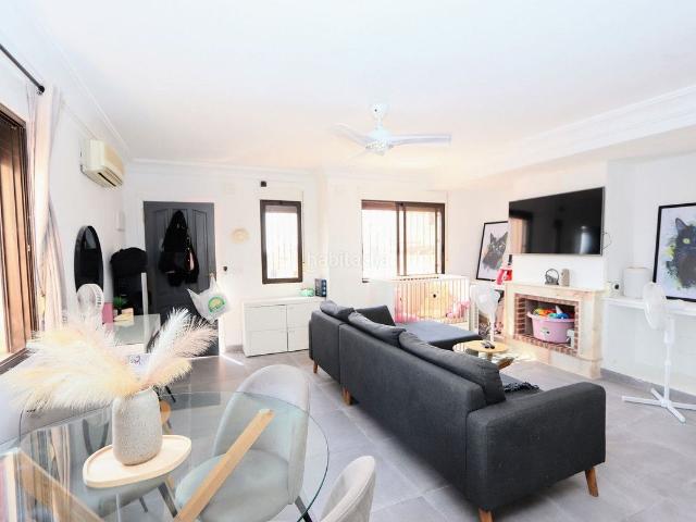 Casa en venta en Orihuela, Villamartín Las Filipinas. Casas.