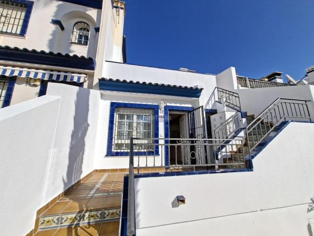 Casa en venta en Orihuela, Villamartín Las Filipinas. BUNGALOW CON PISCINA COMUNITARIA EN VILLAMARTÍN ORIHUELA COSTA. Casas.