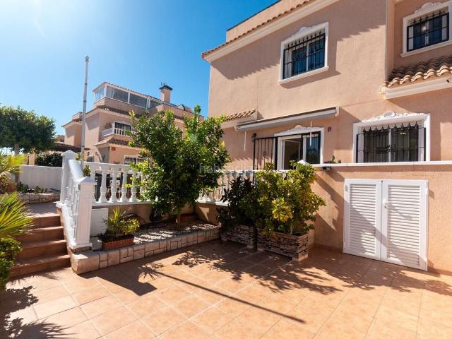 Casa en venta en Orihuela, Villamartín Las Filipinas. Duplex de 3 dormitorios en zona de Los Dolses, Orihuela Costa. Casas.
