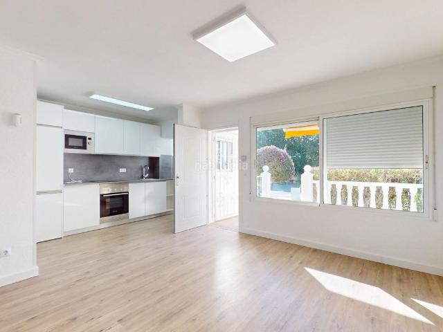 Casa en venta en Orihuela, Villamartín Las Filipinas. VEN A VIVIR EN FRENTE DEL CAMPO DE GOLF DE VILLAMARTIN. Casas.