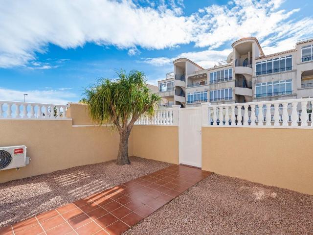 Casa en venta en Orihuela, Zeniamar Horizonte La Campana. GRAN BUNGALOW EN ORIHUELA, 2 HAB,1 BAÑO. Casas.
