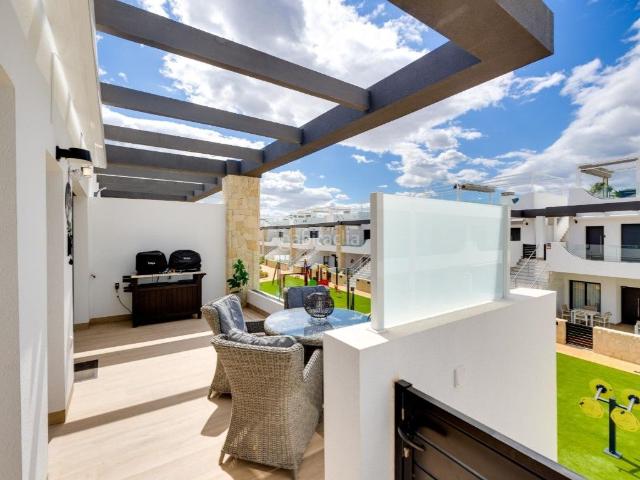 Casa en venta en Orihuela, Zeniamar Horizonte La Campana. PRECIOSO BUNGALOW PLANTA ALTA CON SOLÁRIUM. Casas.