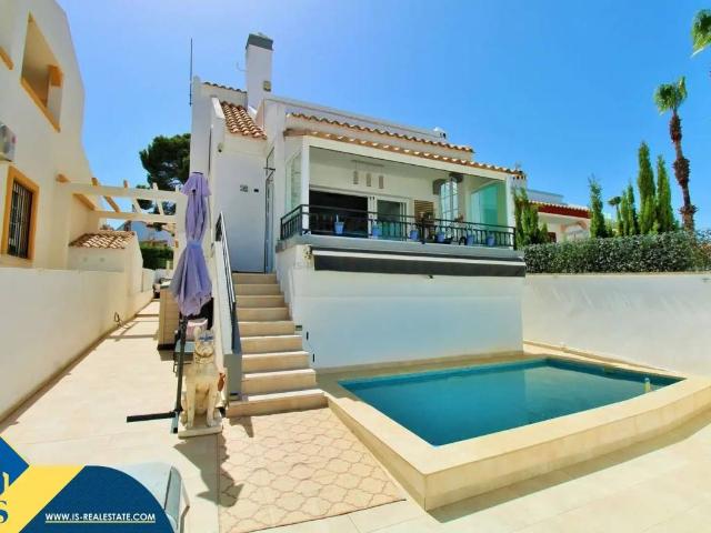 Casa en Venta en Orihuela