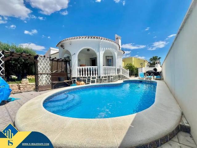 Casa en Venta en Orihuela
