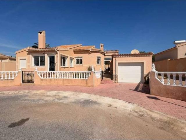 Casa en Venta en Orihuela
