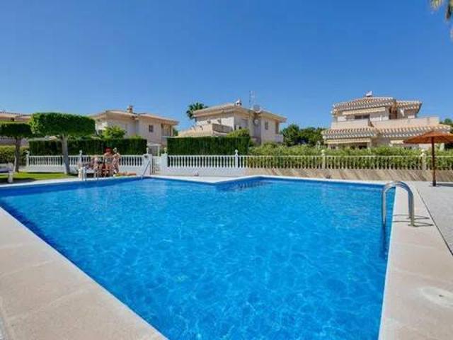 Casa en Venta en Orihuela
