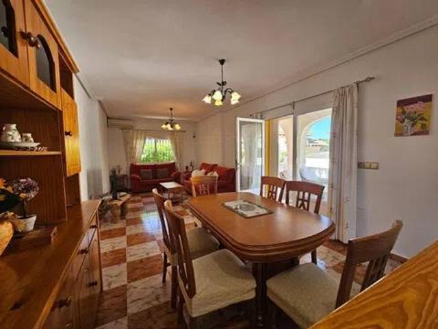 Casa en Venta en Orihuela
