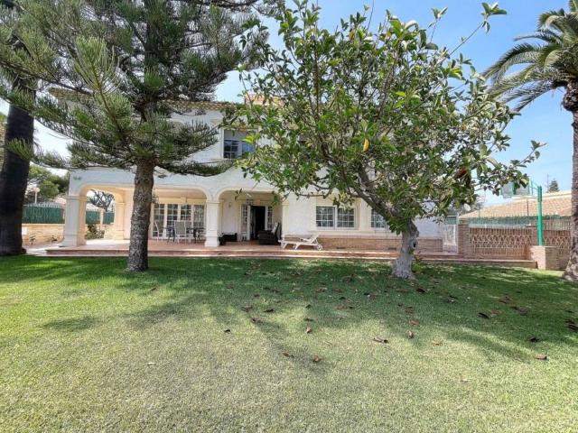 Casa en Venta en Orihuela