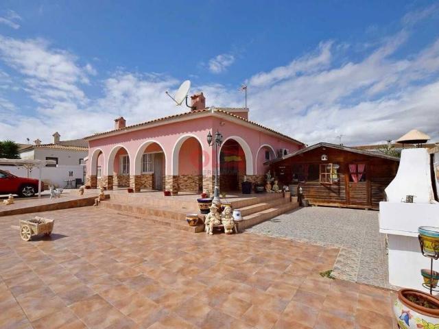 Casa en Venta en Orihuela