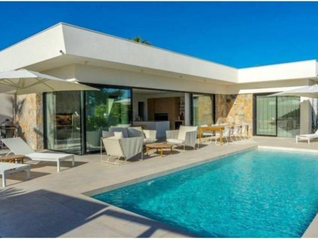 Casa en Venta en Orihuela