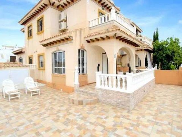 Casa en Venta en Orihuela