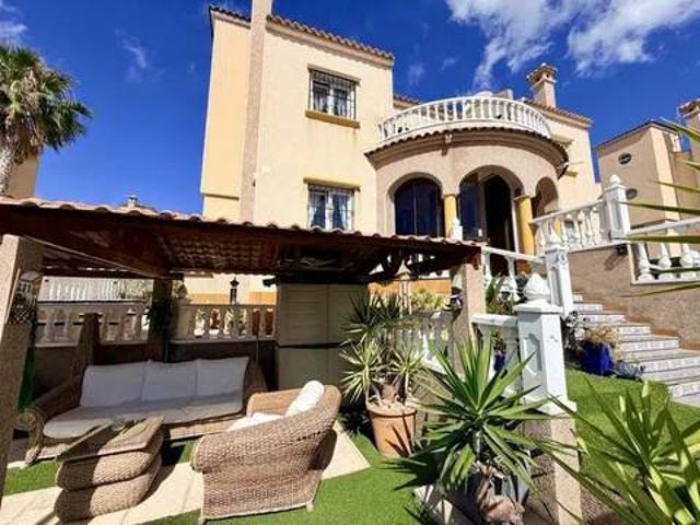 Casa en Venta en Orihuela