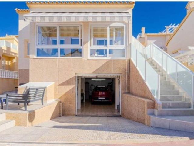 Casa en Venta en Orihuela