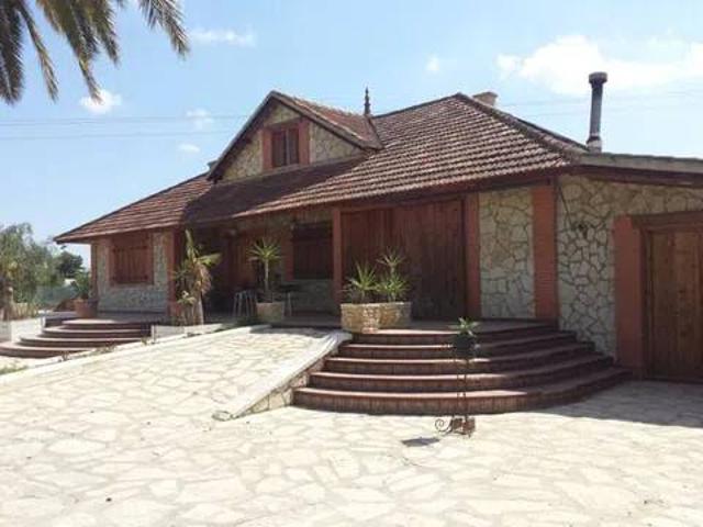 Casa en Venta en Orihuela