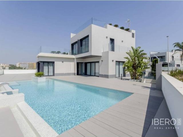 Casa en Venta en Orihuela