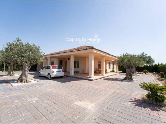 Casa en Venta en Orihuela