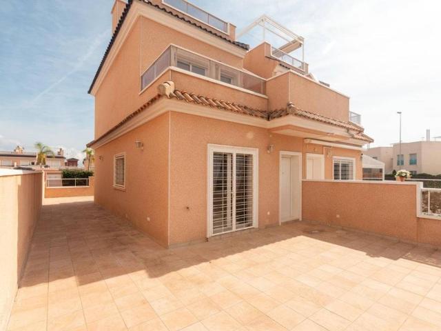 Casa en Venta en Orihuela