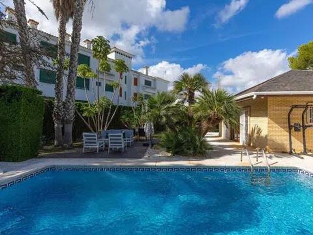 Casa en Venta en Orihuela