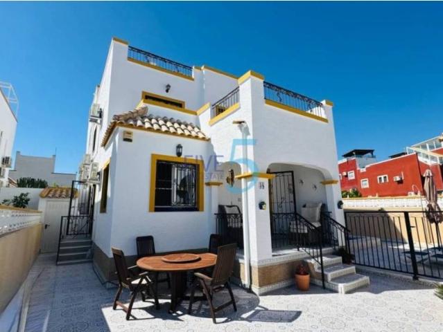 Casa en Venta en Orihuela