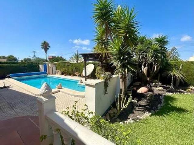 Casa en Venta en Orihuela