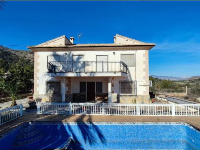 Casa en Venta en Orihuela