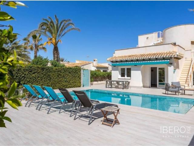 Casa en Venta en Orihuela