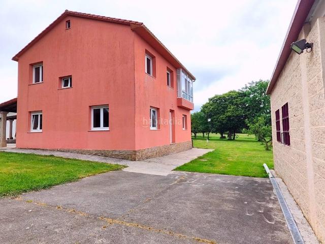 Casa en venta en Oroso. CASA CON FINCA EN OROSO. Casas.
