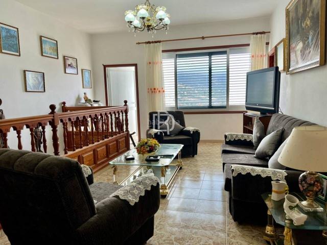 Casa en venta en Orotava La, Las Cuevas Los Gómez. OPORTUNIDAD EN LA OROTAVA CON GRAN POTENCIAL SIN HIPOTECA. Casas Orotava.